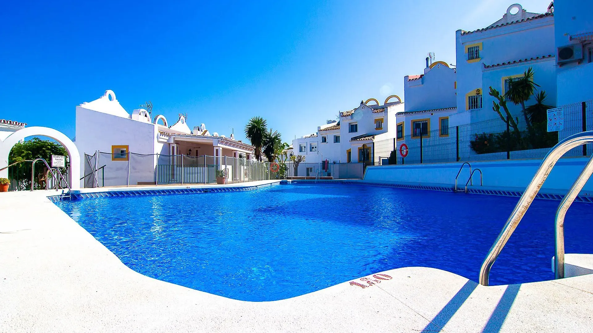 Oleholidays Apartamento Reserva De Marbella Spain