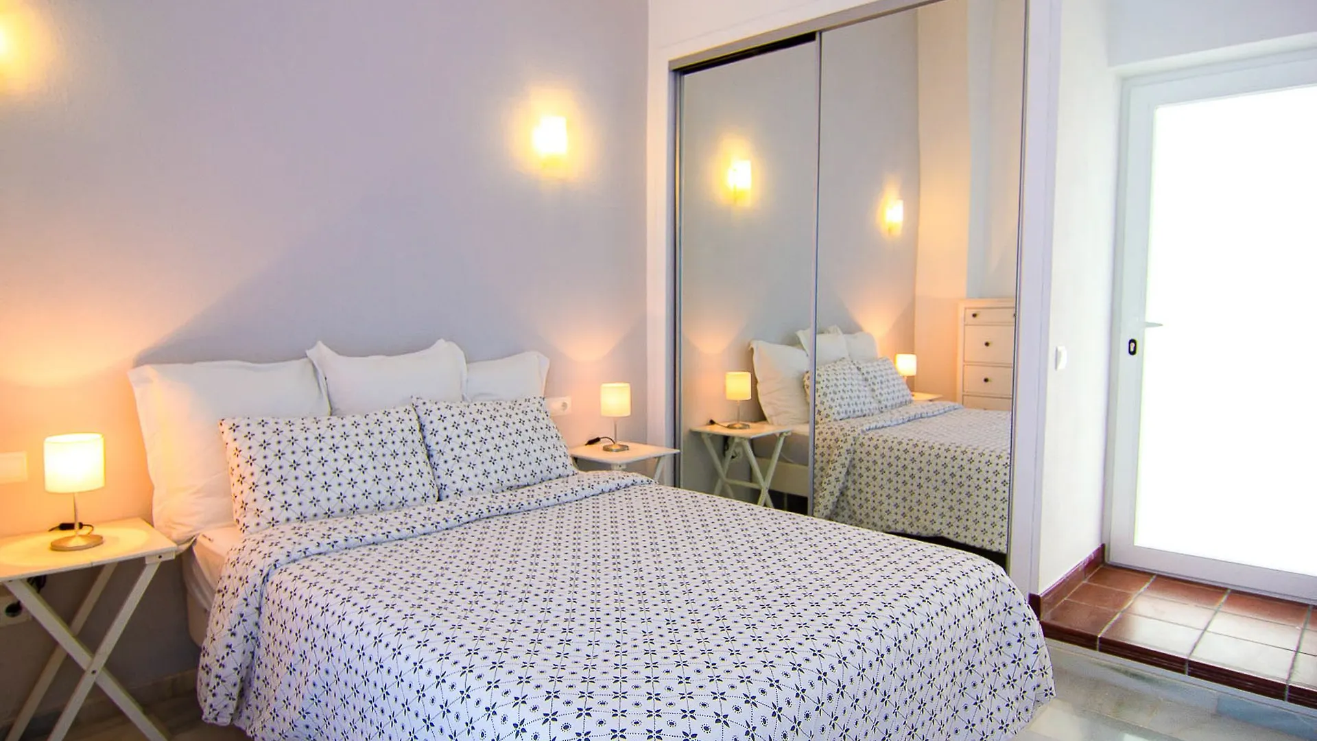 Oleholidays Apartamento Reserva De Marbella 0*,  Spain
